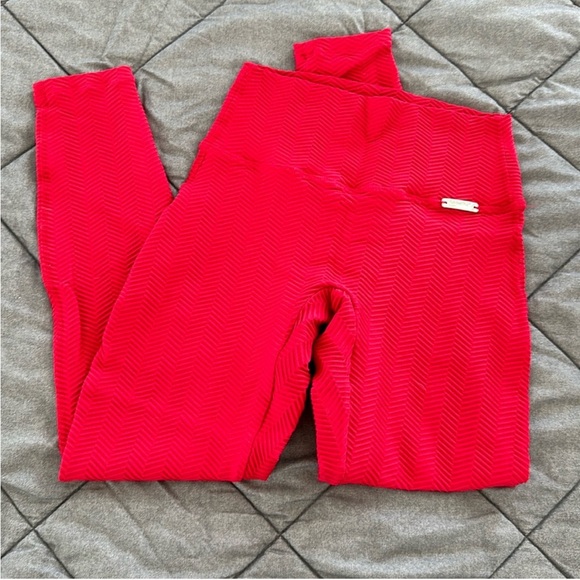 Bombshell Workout Set - Picture 2 of 2